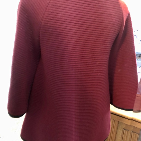 Papillon Jacket/ Cape with Batwing Sleeves Double Breasted with Zip up so Cute - Picture 11 of 11